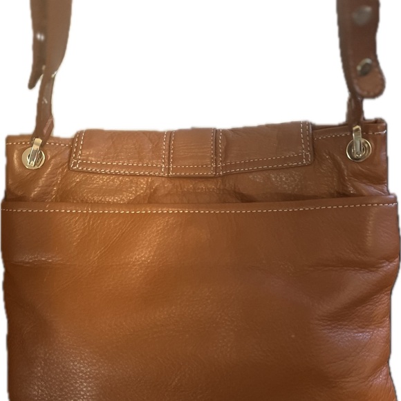 Genuine leather crossbody purse….Liz Claiborne by New York - Picture 6 of 15